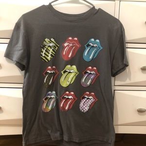 4/$20 rolling stone shirt